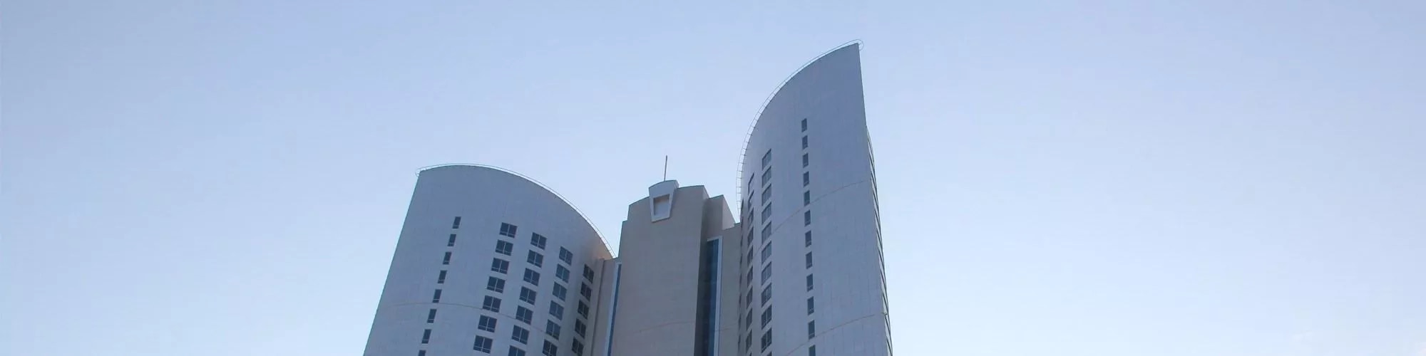 diplomatic-commercial-office-tower-bahrain-banner-1.jpg